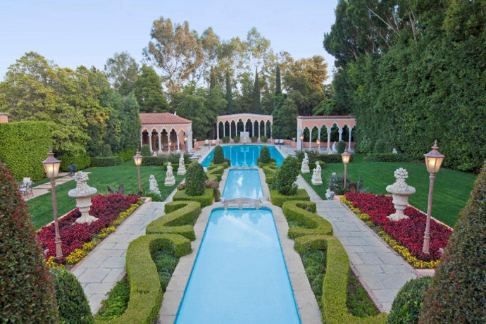 LA-Hearst-Mansion-From-Godfather-Sellling-For-135-million-1