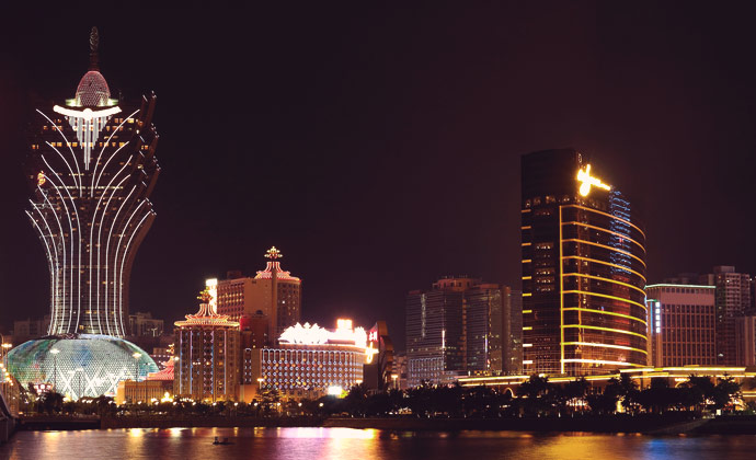 Macau-Gambling-Revenues-Jump-17.6-Percent-In-August